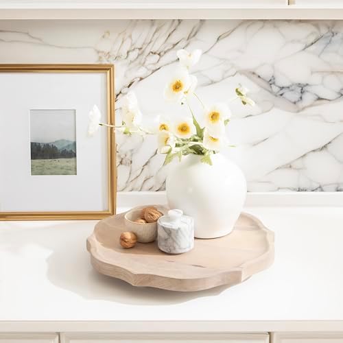 Kate and Laurel Lorah Farmhouse Wood Round Lazy Susan Tray, 16 Inch Diameter, Natural, Scalloped Wooden Countertop Organizer with Turning Lazy Susan for Kitchen Storage or Living Room Ottoman Tray
