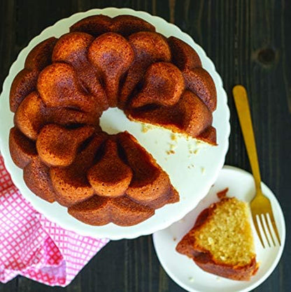 Nordic Ware Magnolia Bundt, 10 Cup, Toffee
