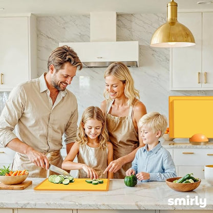 SMIRLY Plastic Cutting Board Set