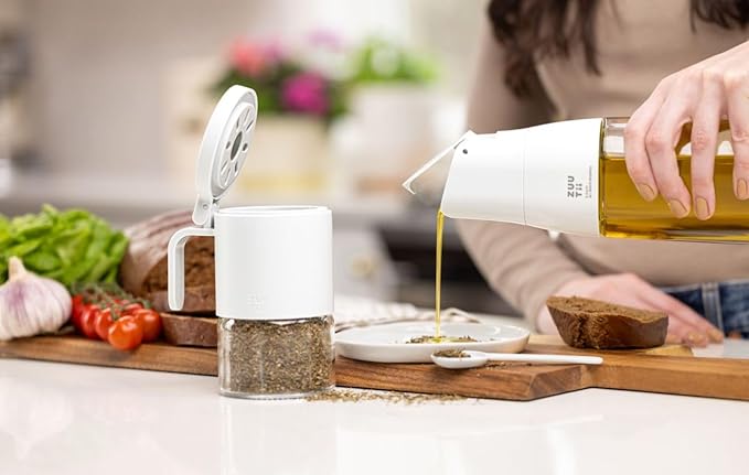Zuutii Olive Oil Dispenser