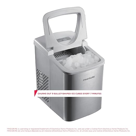 Frigidaire 26 Lbs per Day Portable Compact Maker, Ice Making Machine