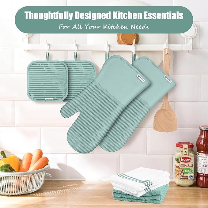 Oven Mitts and Pot Holder Sets