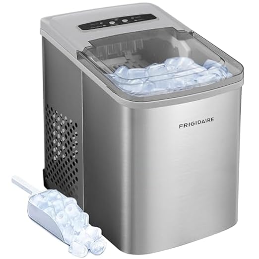 Frigidaire 26 Lbs per Day Portable Compact Maker, Ice Making Machine