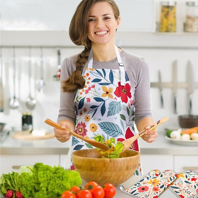 8 Pcs Kitchen Stuff Accessories Include 5 Cute Wooden Spoons & 1 Floral Kitchen