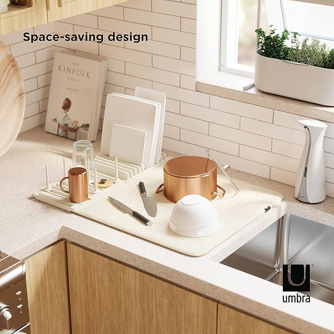 Umbra Udry Dish Rack with Movable Pegs and Microfiber Drying Mat – Space-Saving