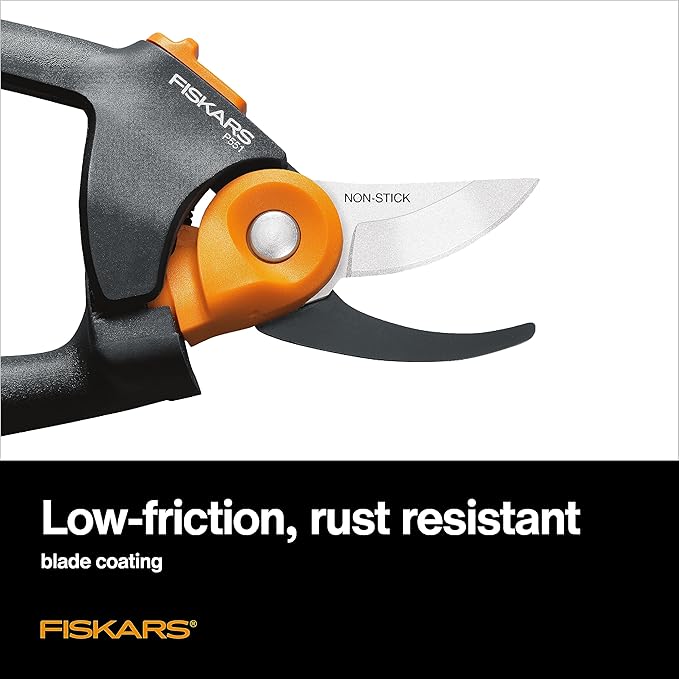 Fiskars Pruning Shears, Bypass Pruner that Cuts Through Stems up to 3/4-Inch, PowerGear Technology For More Power on Every Cut