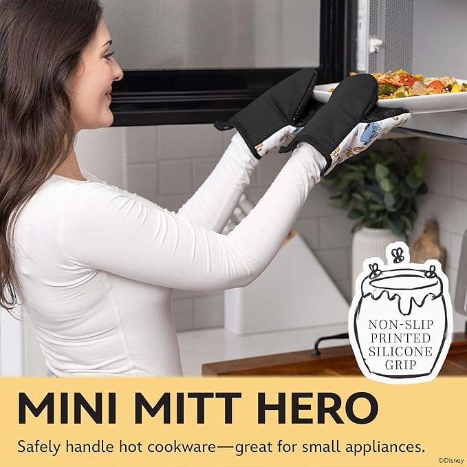 Disney Oven Mitts 2-Pack